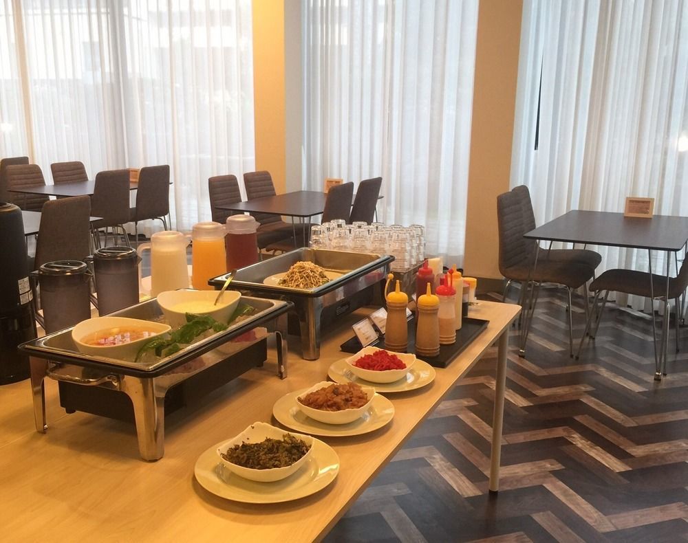 Rodisson Hotel Chubu International Airport Paradia Ngoại thất bức ảnh